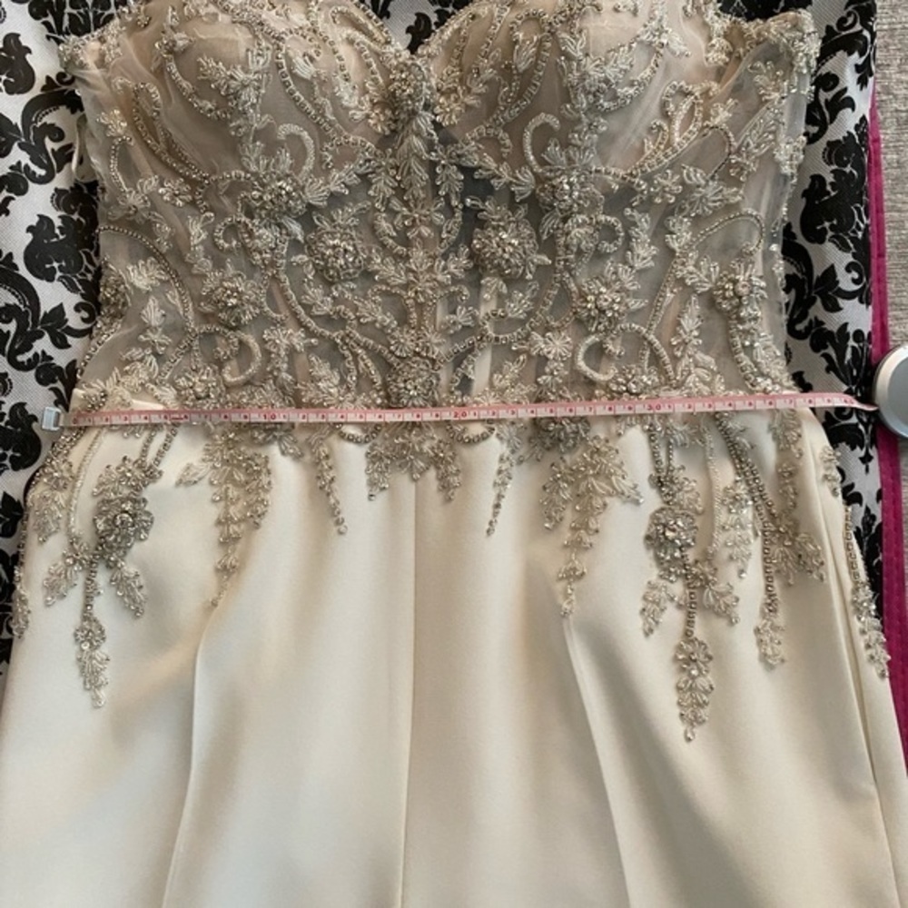 Enzoani Ohanna Bridal Jumpsuit - wedding jumpsuit - wedding gown- second look - Picture 5 of 10
